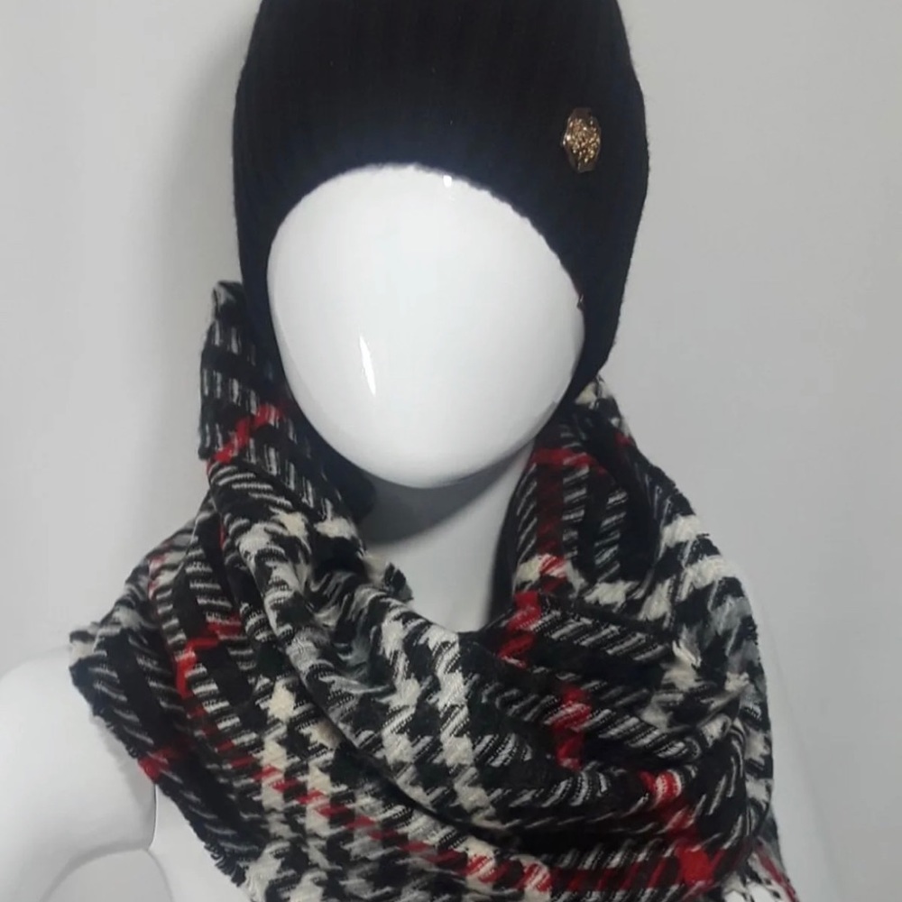 Brand New Vince Camuto Hat and Scarf Set